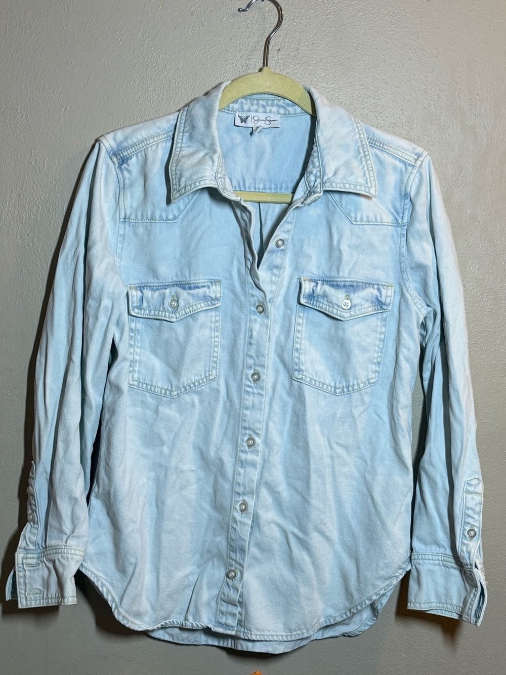 Women’s Jessica Simpson Light Wash Denim Button-Down Western Shirt sz Small